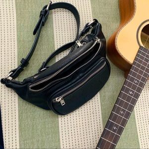 Brandy Melville John Galt Fanny Pack Bag